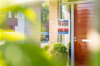 Huis kopen met aankoopmakelaar in Almere