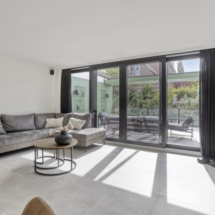 Ruime woonkamer