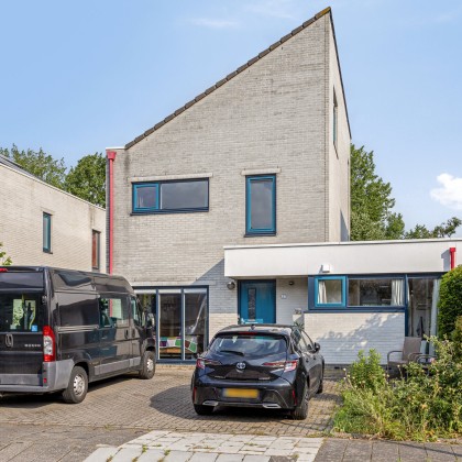 Plek voor meerdere auto's