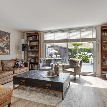 Ruime woonkamer