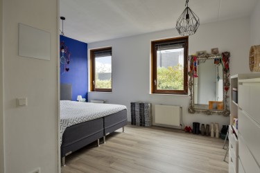 Een ruime master bedroom