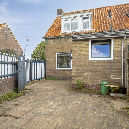 Zonnige tuin
