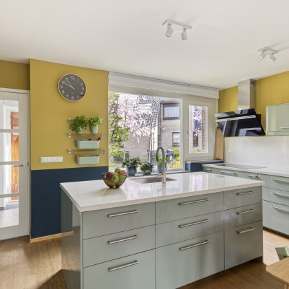 Met inbouwapparatuur