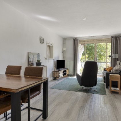 Lichte woonkamer