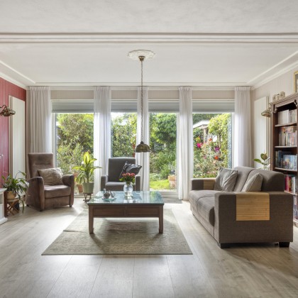 Lichte woonkamer