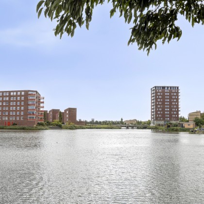 Uitzicht op het water