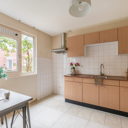 Keuken met eethoek