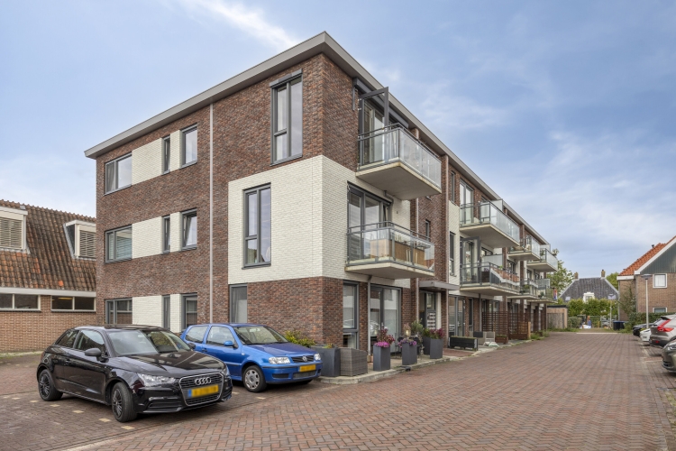 Van Ackerhof 21, Landsmeer