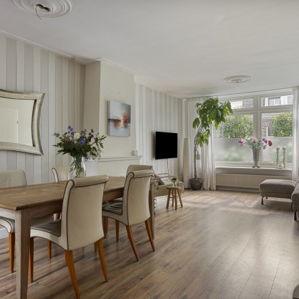 Hoekwoning