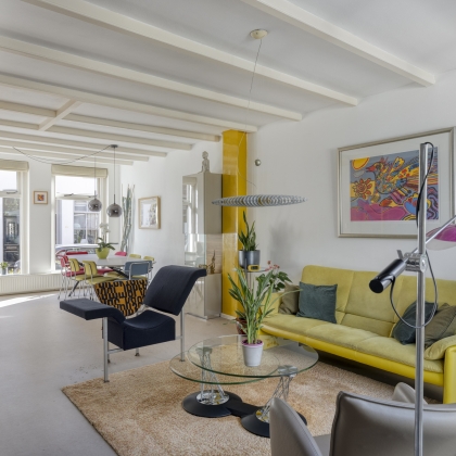 Lichte woonkamer