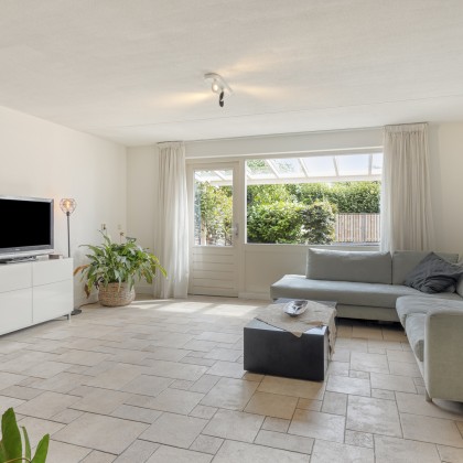 Ruime woonkamer