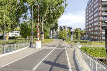 766309br_7838360_1678330_photos_van-vollenhovenplein-86VanVollenhovenplein862313EDLeidenNL-40.jpg