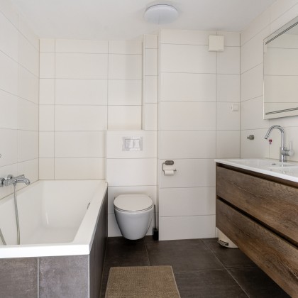 Twee badkamers