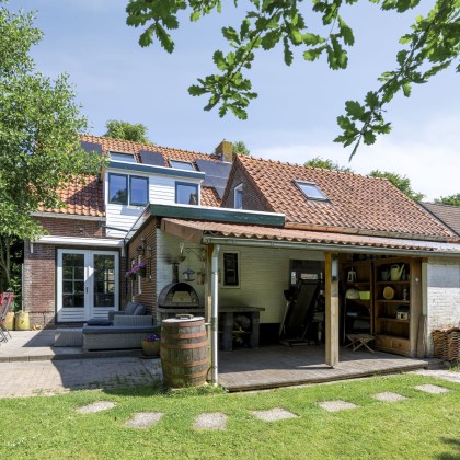 zonnige tuin