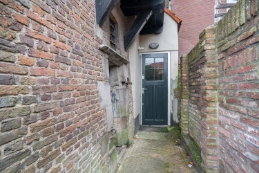 Besloten achterplaats