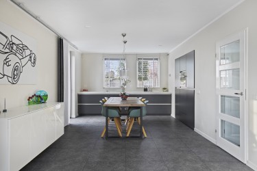 Een ruime leefkeuken