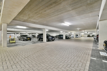 Overdekte parkeerplaats