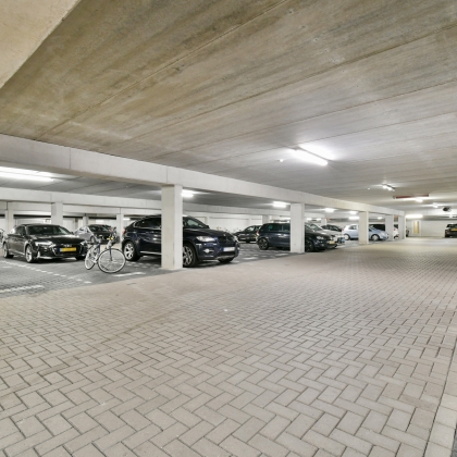 Overdekte parkeerplaats