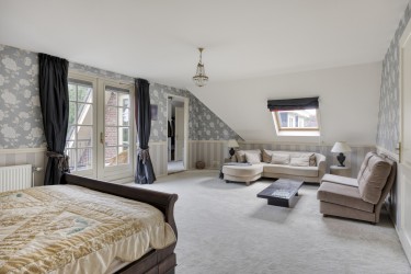 Riante masterbedroom