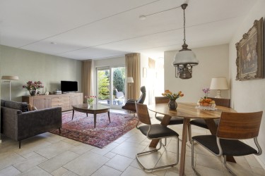 Ruime woonkamer
