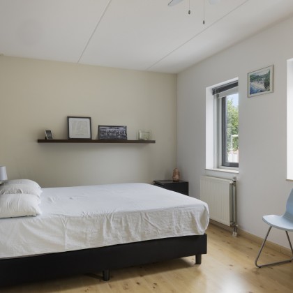 Ruime slaapkamer