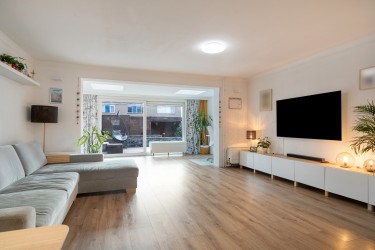 Uitbouw met licht