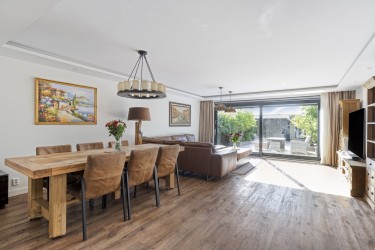 Ruime woonkamer