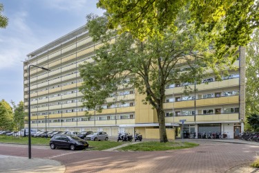 766309br_7838360_1678330_photos_van-vollenhovenplein-86VanVollenhovenplein862313EDLeidenNL-03.jpg