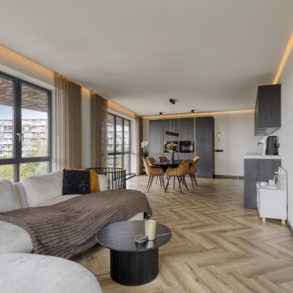 Royale living