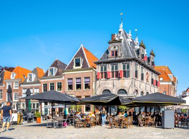 Welke woningtypen zijn populair onder doorstromers in Hoorn?